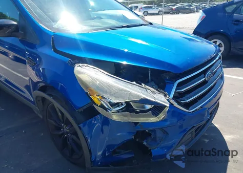 2017 Ford Escape Se z USA, uszkodzony, nr VIN 1FMCU0GD0HUA02390